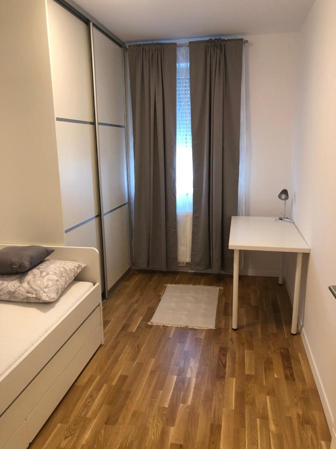 Eurorail Logistics Apartment Загреб Экстерьер фото
