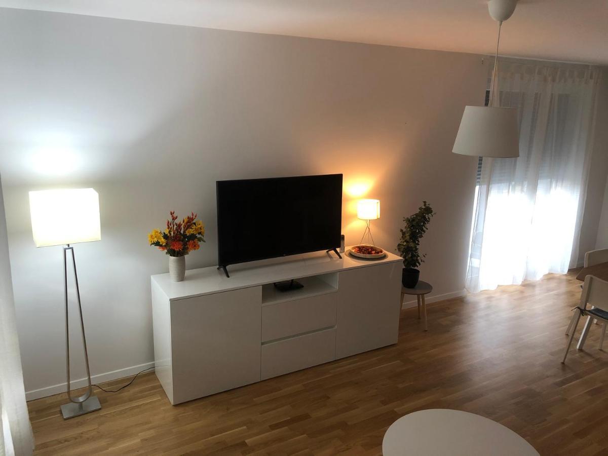 Eurorail Logistics Apartment Загреб Экстерьер фото